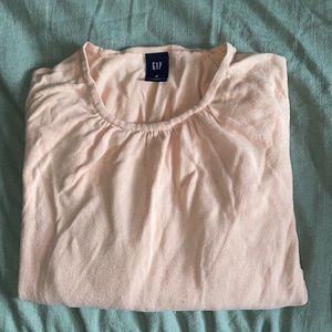 Gap sweater